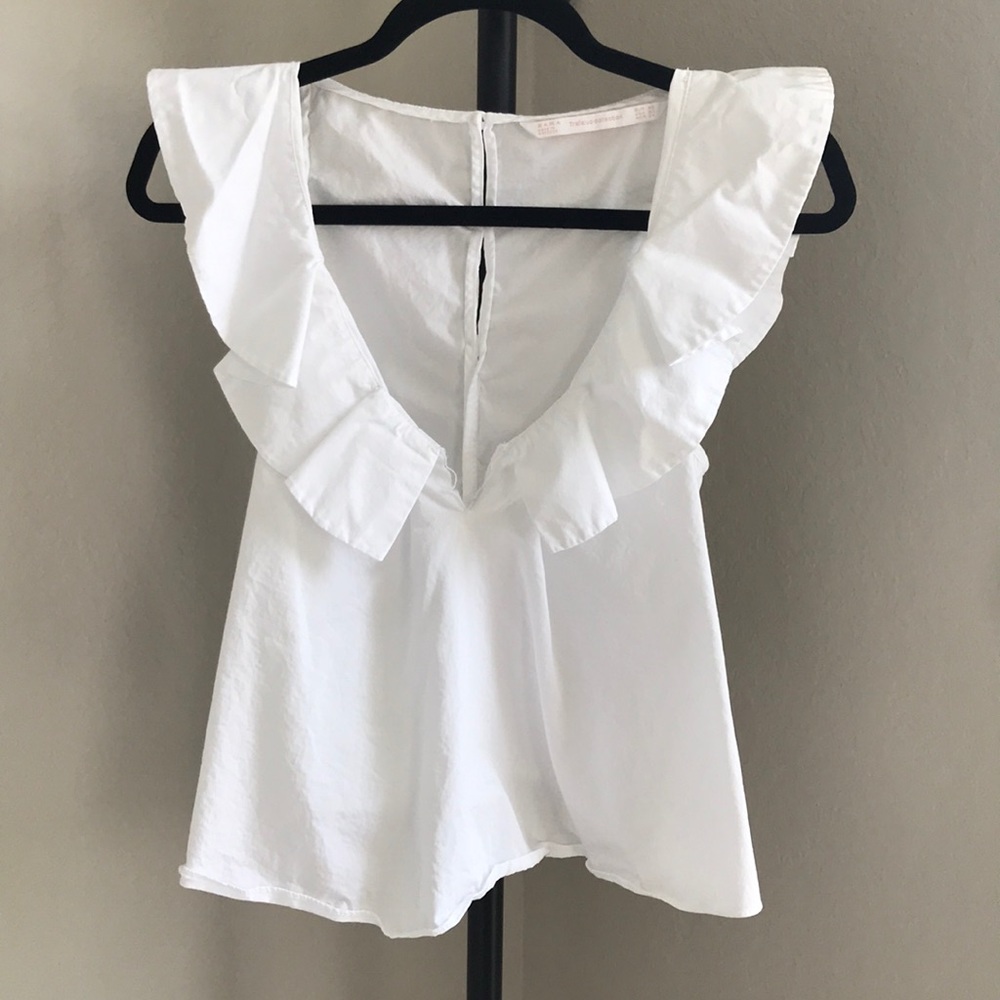 White Zara deep vneck top